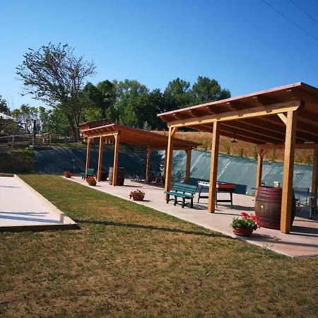 בית נופש Montenovo *