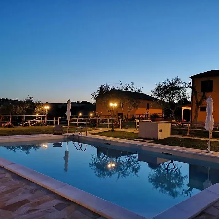 Montenovo בית נופש *