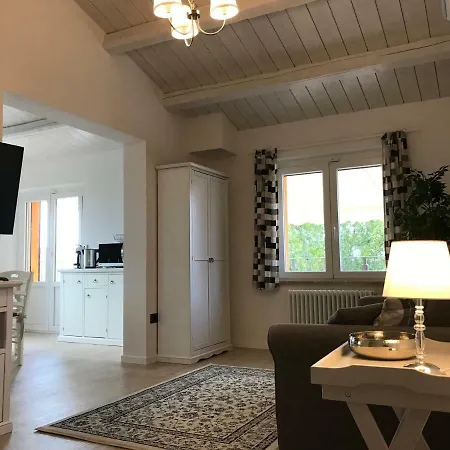 Montenovo Nyaraló Ostra Vetere