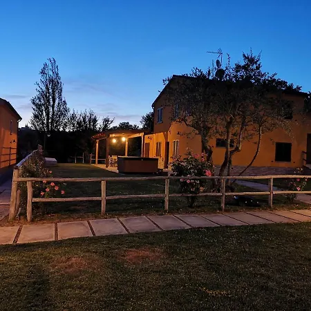 Montenovo בית נופש *